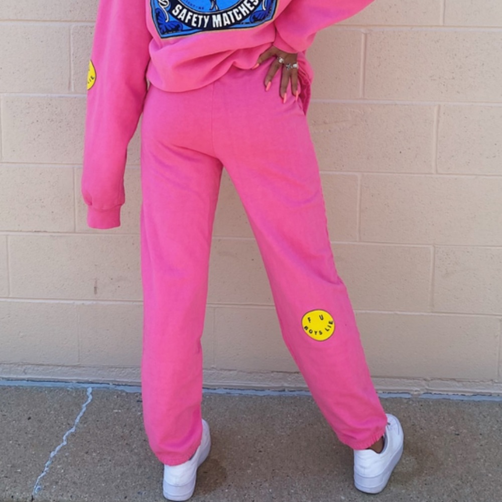 pink boys lie sweatpants